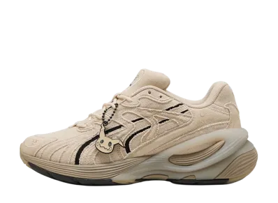 Pokemon × Puma Inverse "Mimikyu"