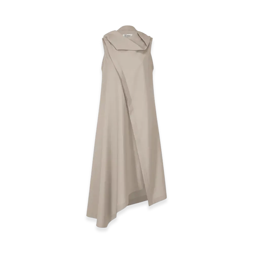 132 5. ISSEY MIYAKE Seamless 1 "Greige"