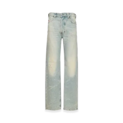 Diesel Women's `1988 D-Ark` Jeans "Denim"