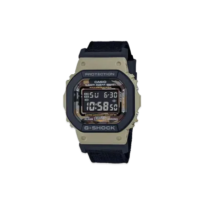 Casio G-Shock DW5610SUS-5 - 42mm in Resin