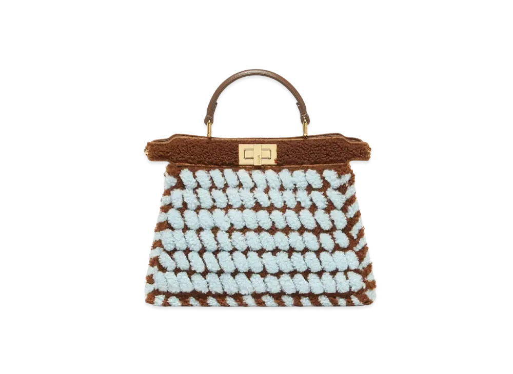 フェンディ ピーカブー アイシーユー スモール ダークブラウン＆ライトブルー インターレースシープスキン バッグ "マルチカラー"
