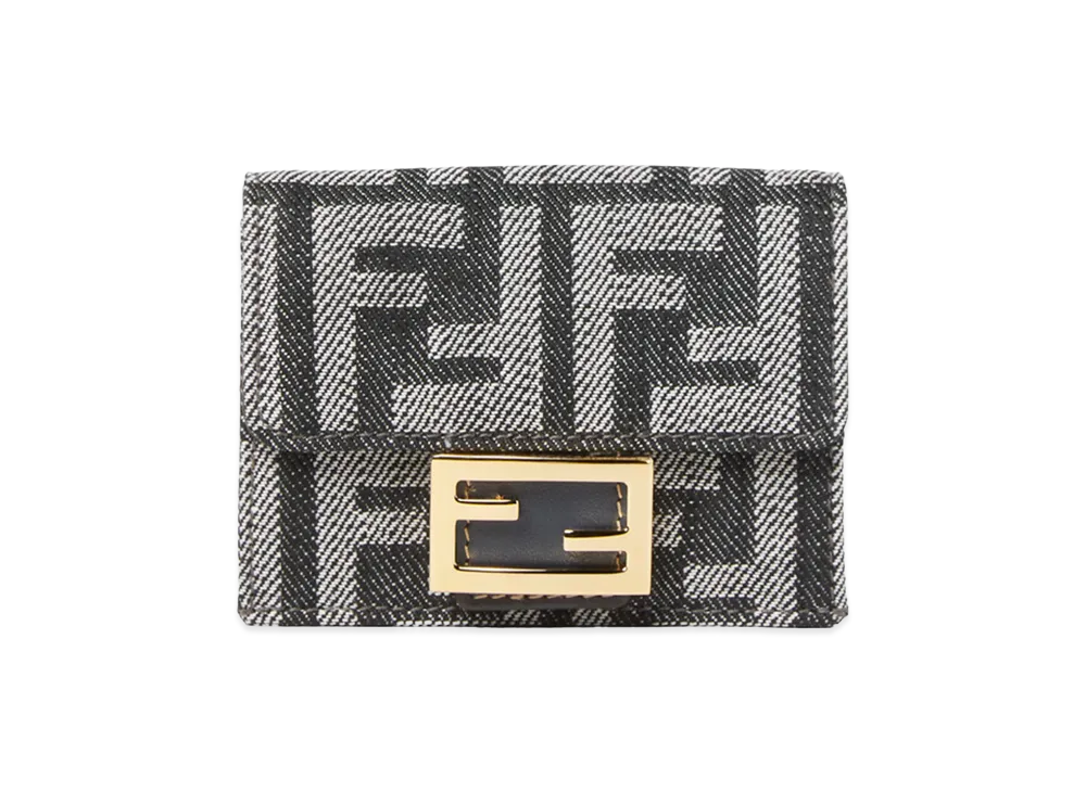 FENDI Women's Baguette Micro Trifold Wallet "Black"