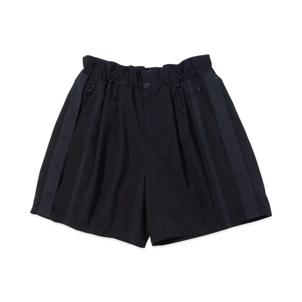 F/CE. Wide Pleats Shorts "Black"