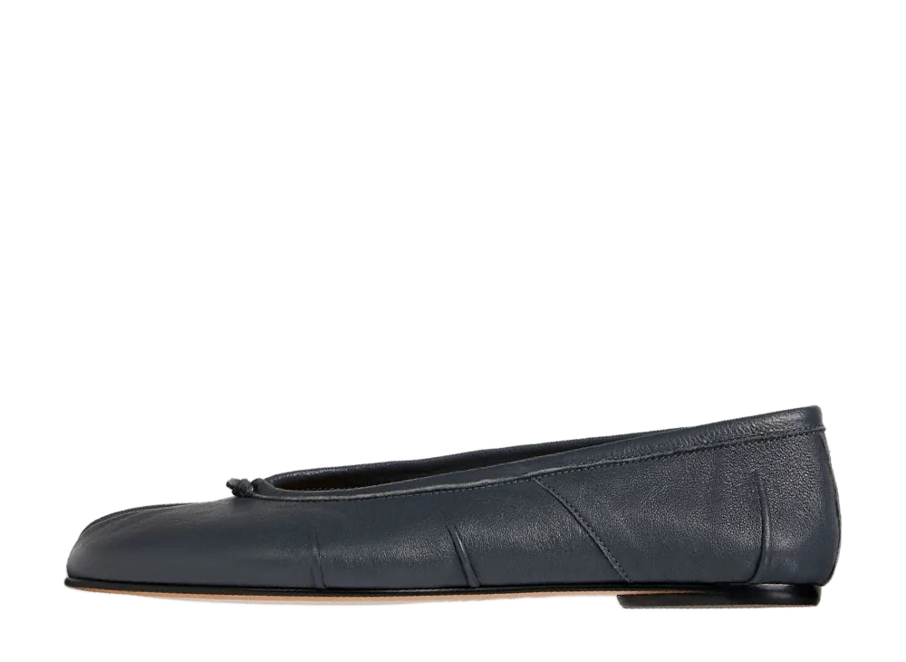 Maison Margiela Women's Tabi Ballerinas "Grey"