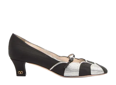 Valentino Garavani Women's Décolleté Bowow "Black"