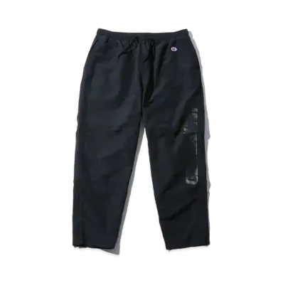 UNDEFEATED CHAMPION LOGO NYLON PANT - C8-P211 "Black"