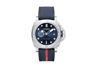 PANERAI Submersible QuarantaQuattro Luna Rossa