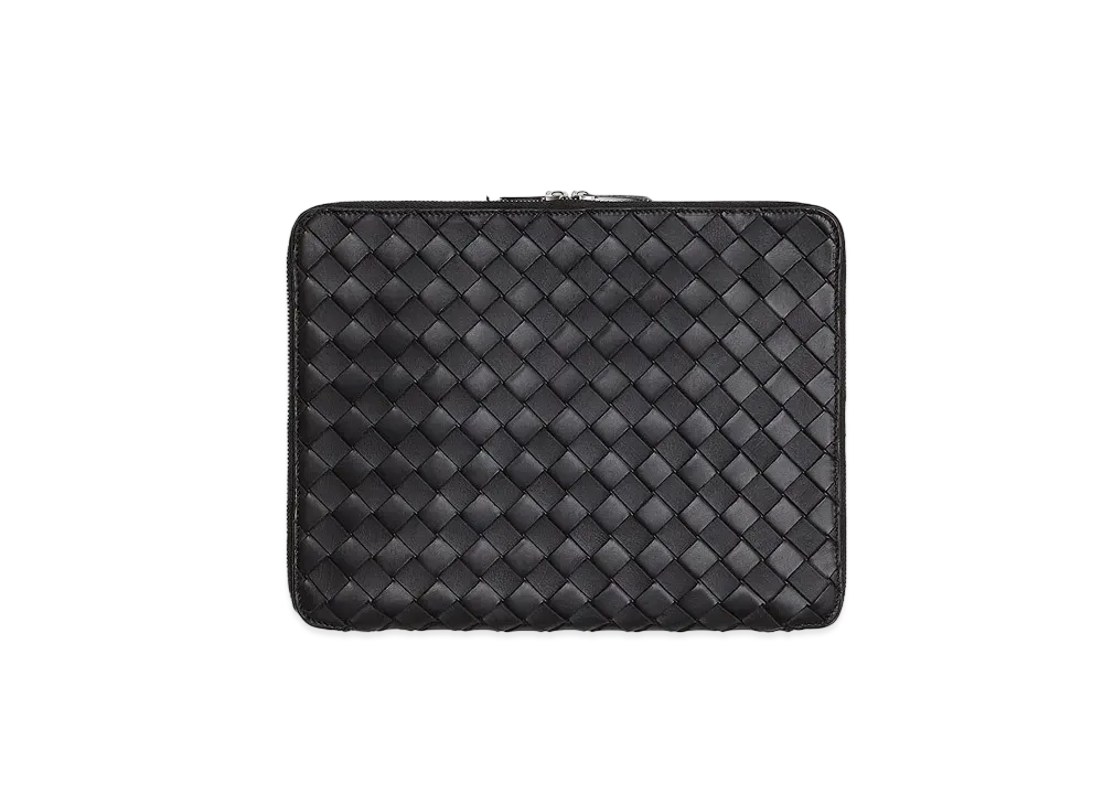 Bottega Veneta Classic Intrecciato "Black"