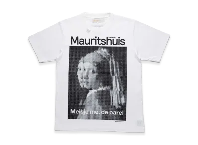 COMME des GARCONS Osaka x Mauritshuis x Tags Wkgpty Productions x Kosuke Kawamura Girl With a Pearl Earring SP Tee "White"