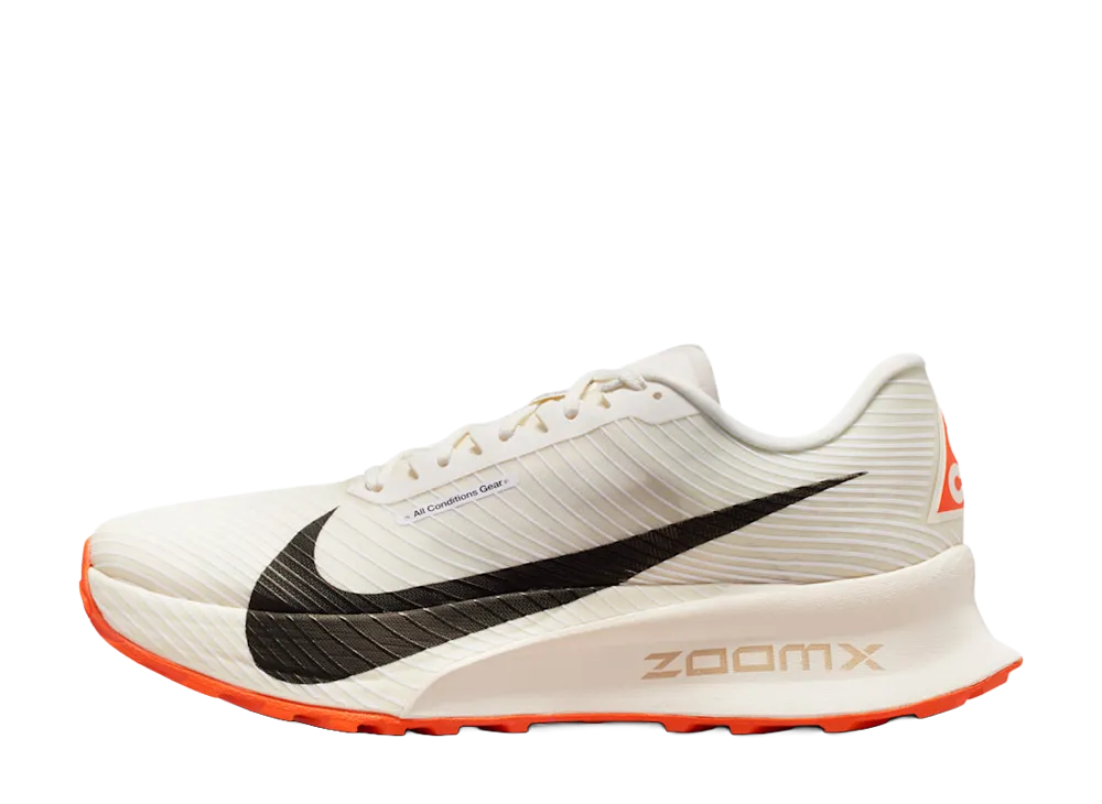 ナイキ ACG ウルトラフライ トレイル "セイル/セーフティオレンジ"