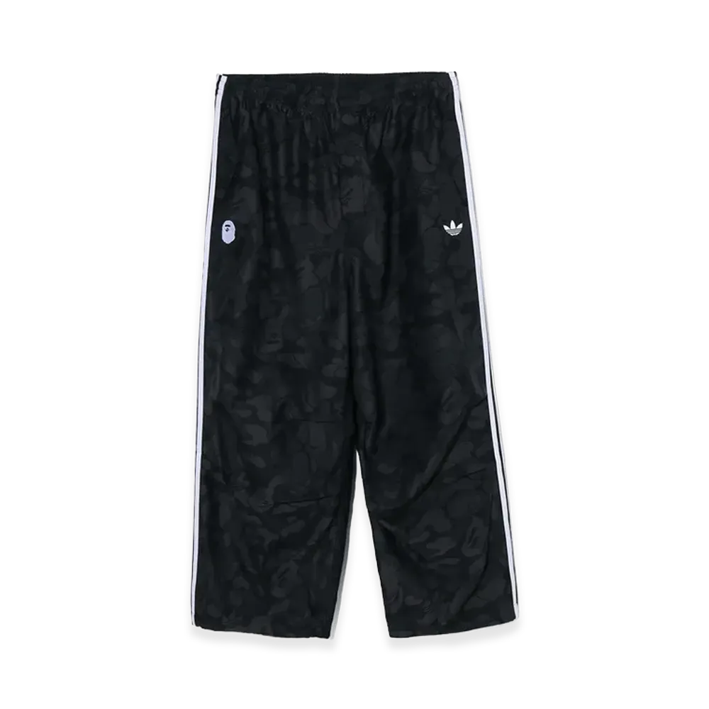 A BATHING APE x adidas Camo Jacquard Pants Ladies "Black"