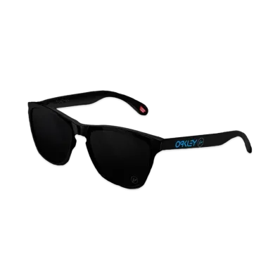 FRAGMENT x OAKLEY Frogskins Polished Black w/Prizm Grey "Vivid Blue"
