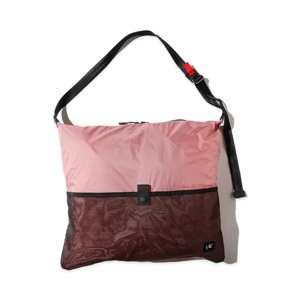 F/CE. Recycle Packable One Shoulder "Pink"