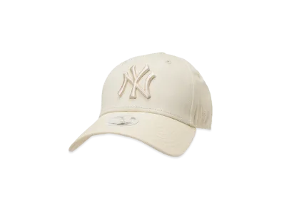 NEW ERA Women's LA NYY 940 9FORTY League Essential "NY Light Beige"