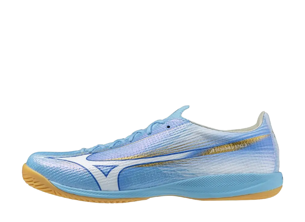 Mizuno α 3 Elite In "Unity Sky Blue/White"