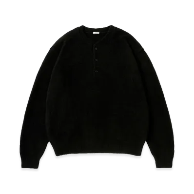 A.PRESSE Brushed Cashmere Middle Gauge Henley Neck Sweater "Black"