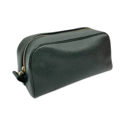 Louis Vuitton Taiga Trousse Toilette PM "Epicea"