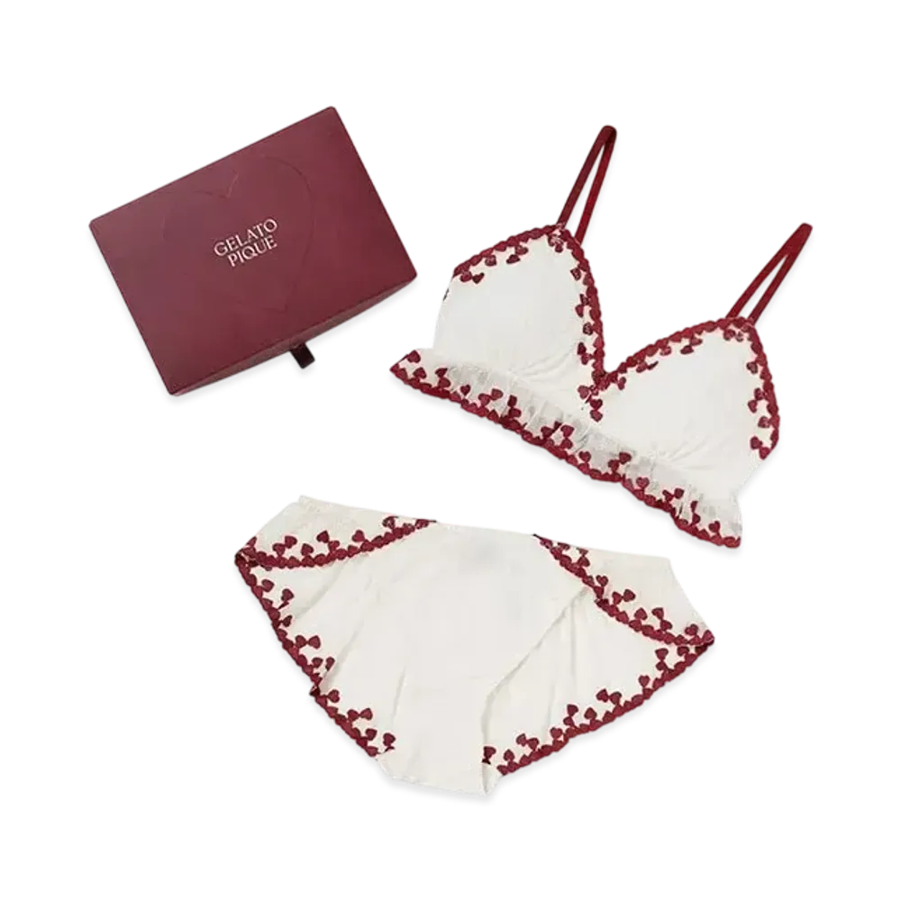 GELATO PIQUE Valentine Heart Embroidery Bra & Shorts Set With Box "Cream"