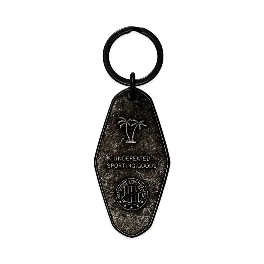 UNDEFEATED x Diarge Hotel Keyring "Black"