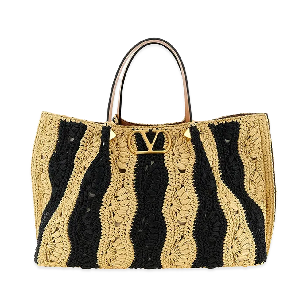 Valentino Garavani Women's 'vlogo Signature' Handbag "Beige"