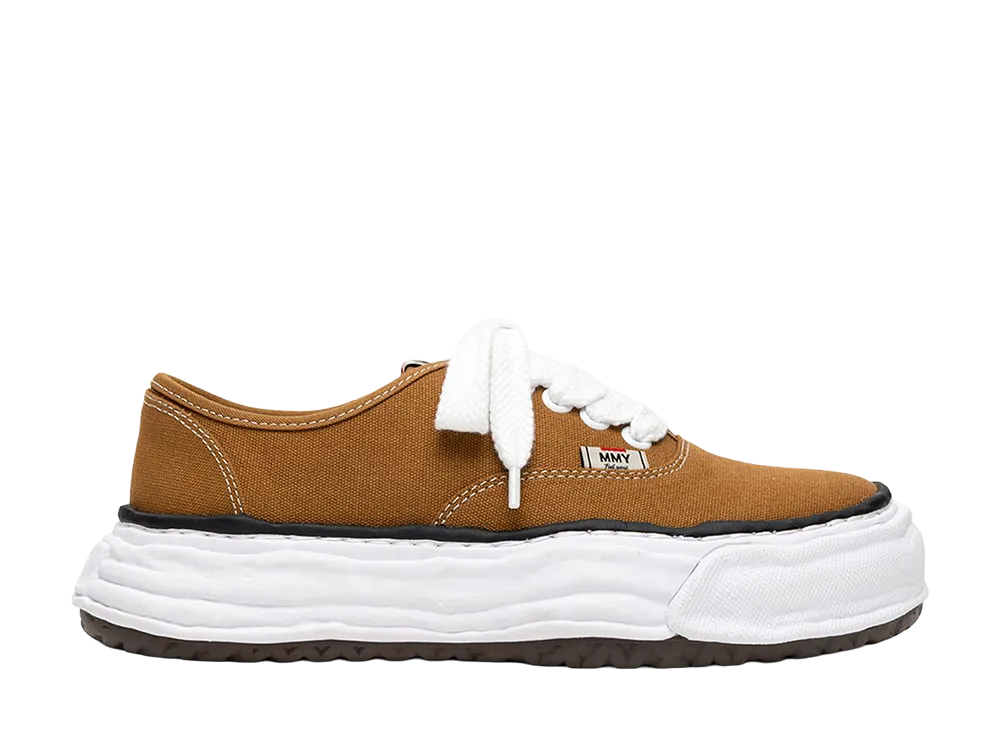メゾンミハラヤスヒロ ベイカー26 オリジナルソールキャンバスローカットスニーカー "ブラウン"