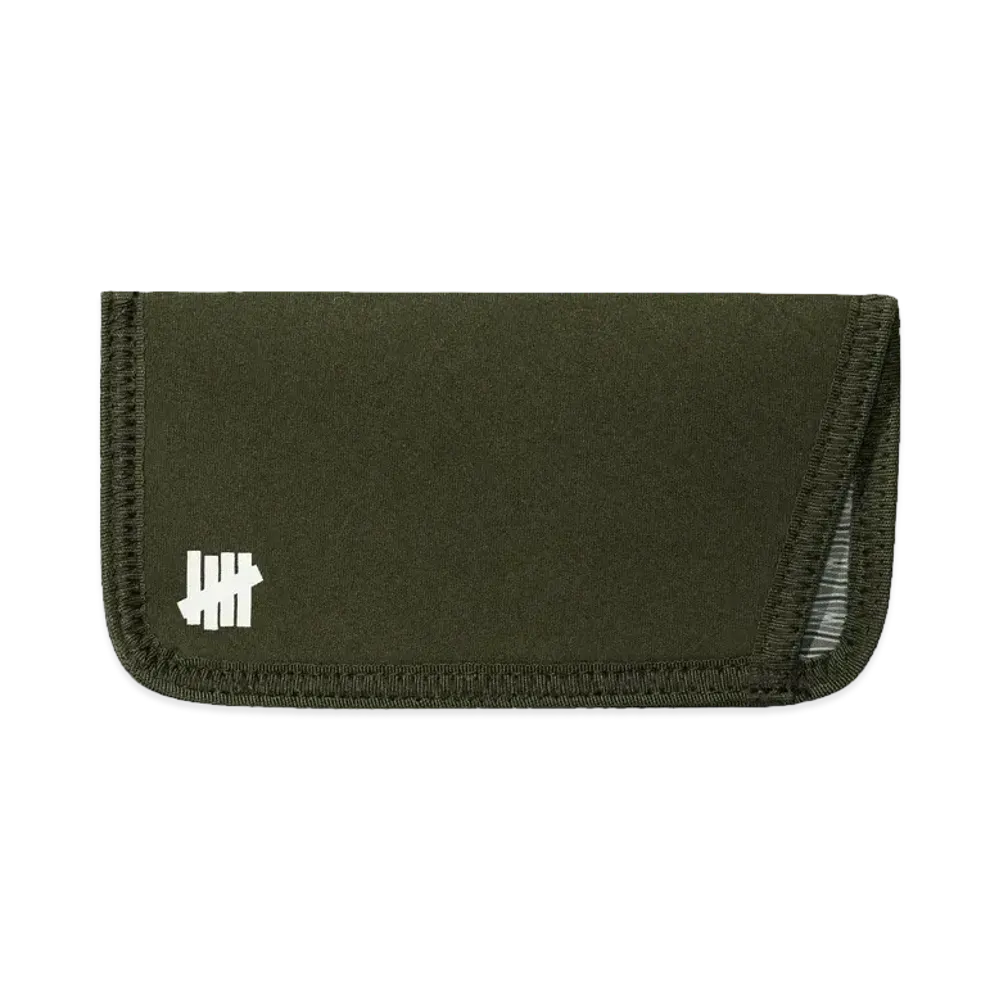 UNDEFEATED Sunglass Sleeve "Olive"