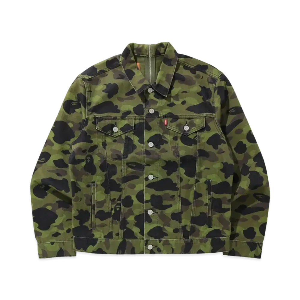 A BATHING APE x Levi's COLOR CAMO TRUCKER JACKET "Green Camo"