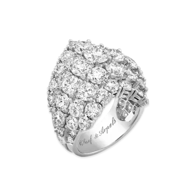 Van Cleef & Arpels A Cheval ring "Platinum/Diamond"