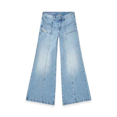 Diesel Flare Jeans D-Akii 0clba "Light Blue"