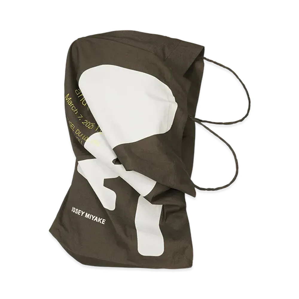 ISSEY MIYAKE Paper Bag (Poster) "Black"