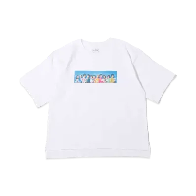 atmos pink Don'T Be Fooled By Rainbows And Wolves Member T-Shirt "White"