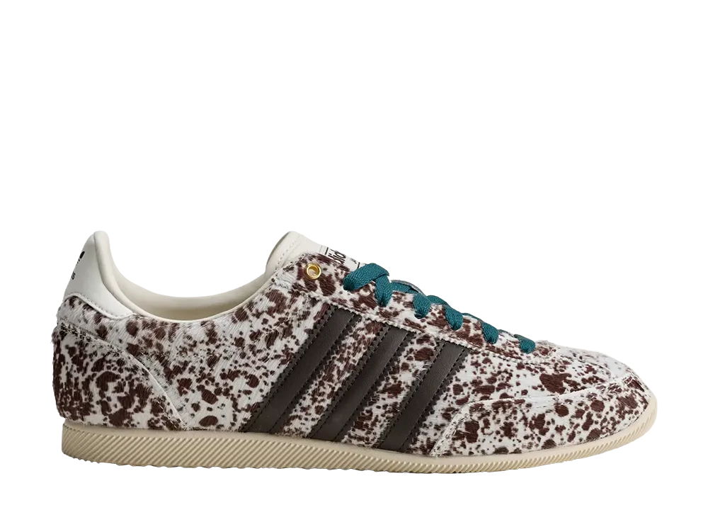 adidas Women's Japan "Off White/Dark Brown/Gold Metallic"