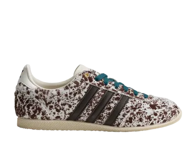 adidas Women's Japan "Off White/Dark Brown/Gold Metallic"