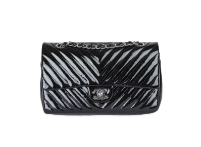 CHANEL Matelasse V Stitch Classic Double Flap Patent Calfskin "Black/Silver"