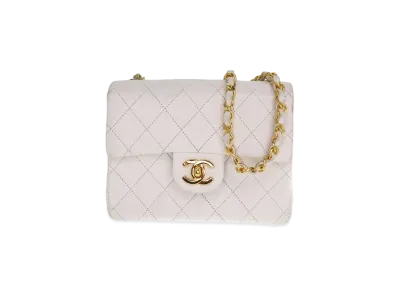 CHANEL Mini Matelasse Lambskin "White/Gold"