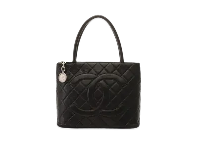 CHANEL Reprint Tote Lambskin "Black/Silver"