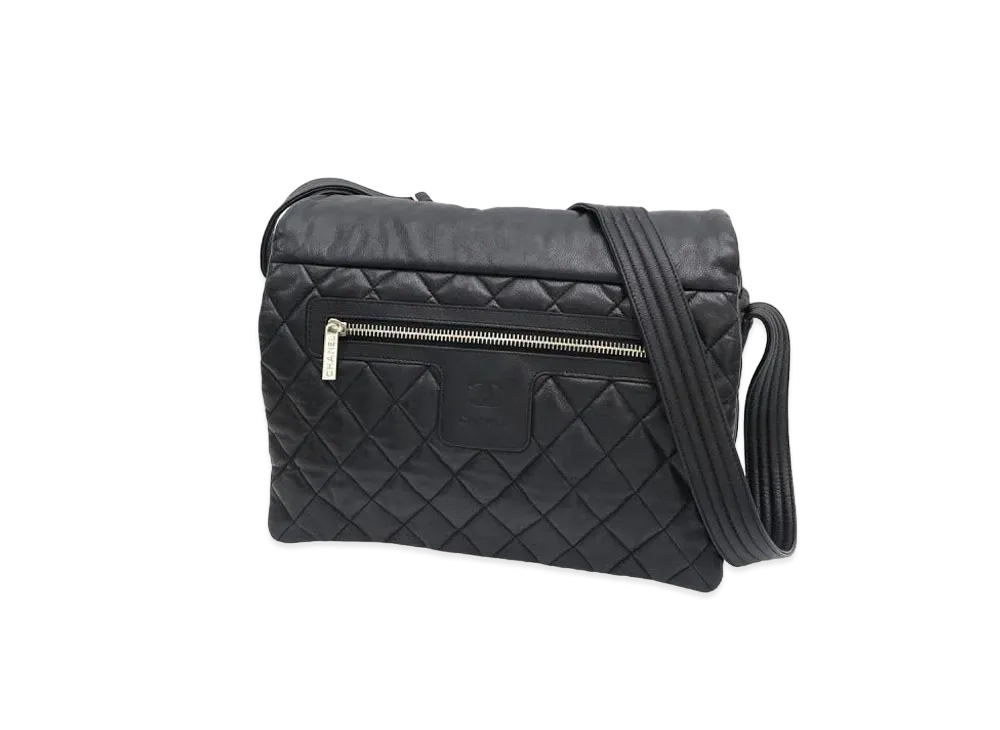 CHANEL COCO Cocoon Caviarskin Shoulder Bag "Black"