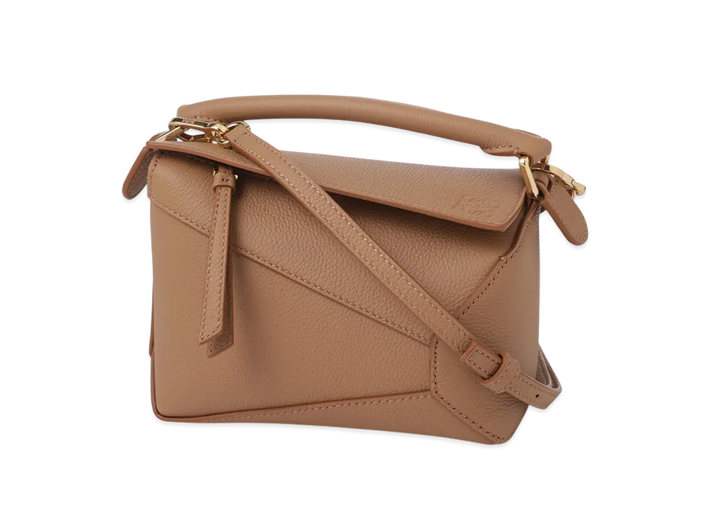 LOEWE Puzzle Edge Mini "Toffee"