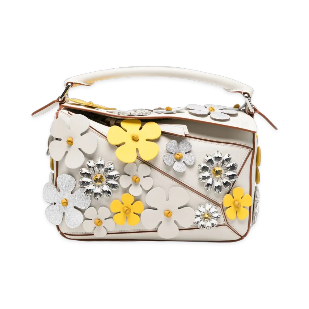 LOEWE Women's Paula's Ibiza Bags "White"