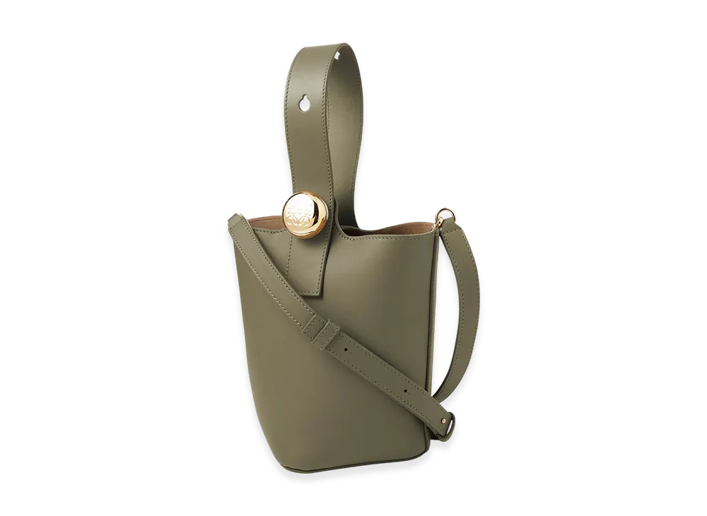 LOEWE Pebble Bucket Bag Mini "Olive"
