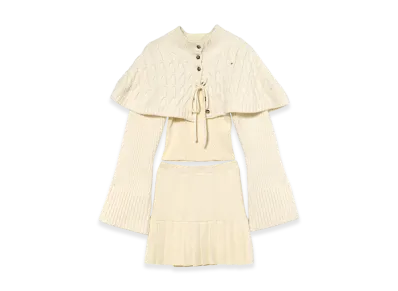 ANDMARY Snow cape knit set up "White"
