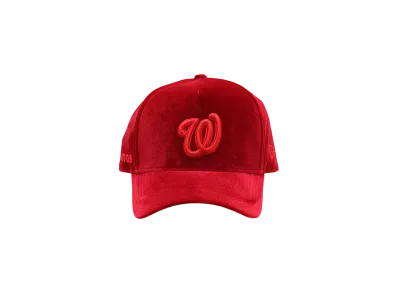 atmos x NEW ERA Exclusive 9FORTY Washington Nationals Velvet "Scarlet"
