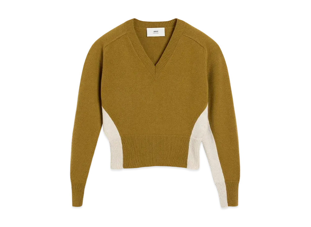 AMI PARIS Wool Knit Bicolor V-Neck Sweater "VertLichen/Mastic"