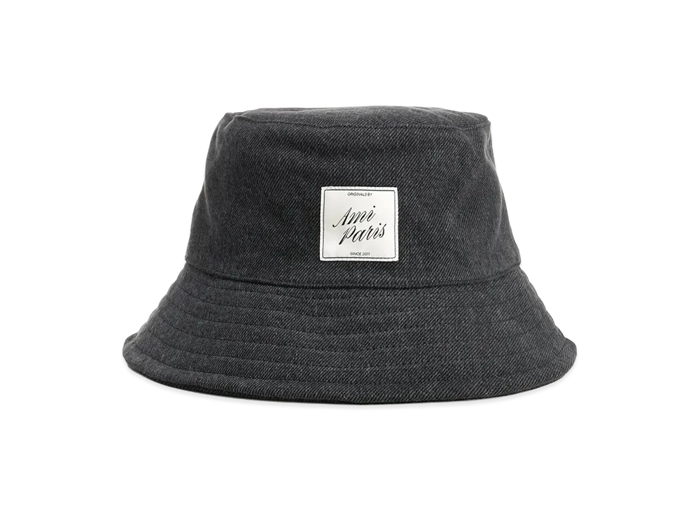 AMI PARIS Bucket "Black"