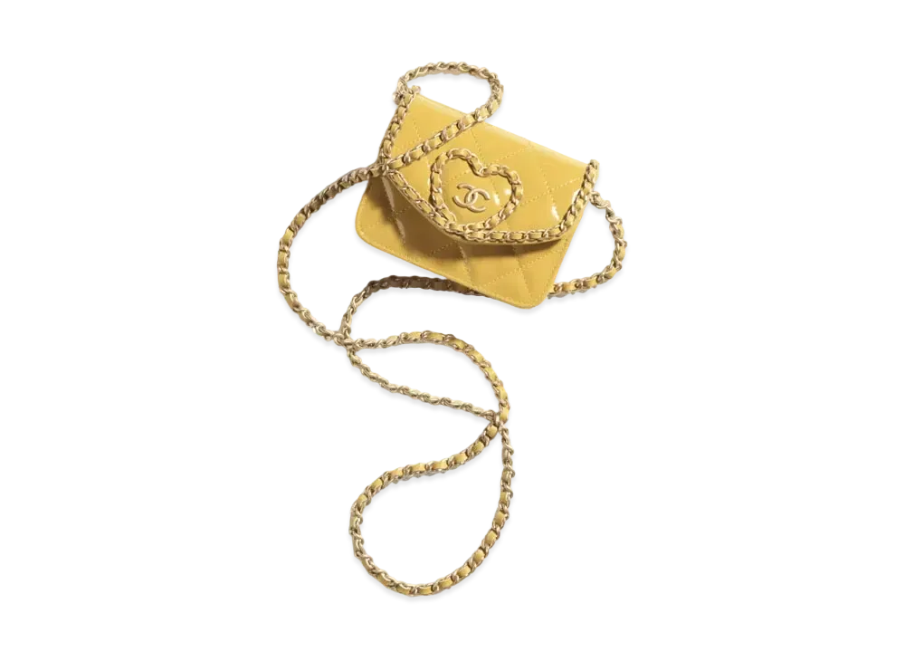 CHANEL Clutch with Chain Patent Calfskin & Gold-Tone Metal "Yellow"
