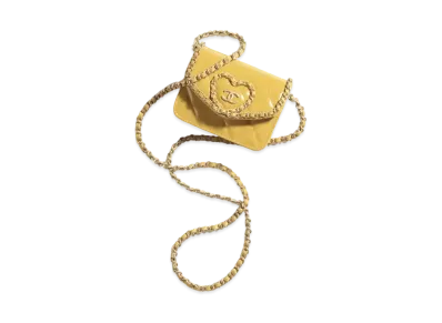 CHANEL Clutch with Chain Patent Calfskin & Gold-Tone Metal "Yellow"