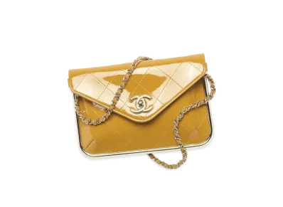 CHANEL Clutch with Chain Patent Calfskin & Gold-Tone Metal "Yellow"