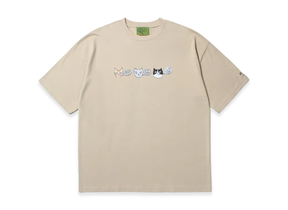 APHRODITEGANG NOKO x BUDSPOOL Namedaruma Cat S/S Tee "Beige"