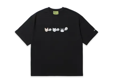APHRODITEGANG NOKO x BUDSPOOL Namedaruma Cat S/S Tee "Black"