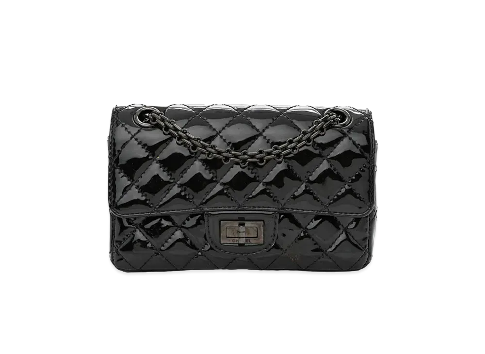 CHANEL 2.55 Chain Shoulder Patent Calfskin "So Black"